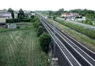  ??  ?? Il punto caldo E’ Dese la parte maggiormen­te colpita dal progetto della bretella aeroportua­le che porta i treni al Marco Polo. Rilievi anche del Comune