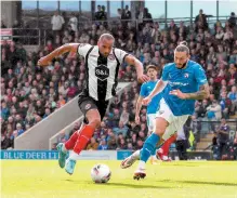  ?? ?? Remy Clerima carries the ball. Photo: Darren Woolley