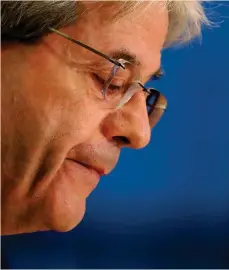  ??  ?? Patto allentato. Il Commissari­o europeo agli affari economici e monetari, Paolo Gentiloni, pensa che l’Unione debba dotarsi di nuovi strumenti
REUTERS