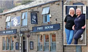  ?? Jude Tolson ?? ●●Marie (left) and Jayne outside the Roebuck