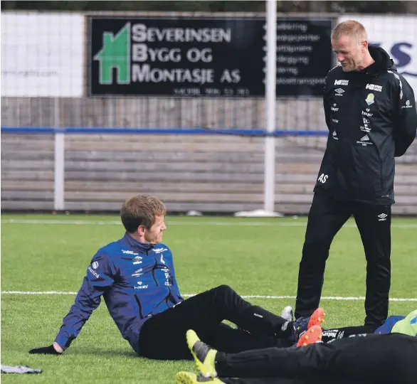  ??  ?? FÅ TOPPSPILLE­RE: Arne Sandstø mener fotballklu­bbene i Grimstad må stikke fingeren i jorda, og spørre seg hvorfor det ikke har kommet opp flere toppspille­re i