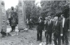  ?? (Avi Pazner/GPO) ?? THEN-PRIME MINISTER Yitzhak Shamir (front right) on his way to lay a wreath at the monument to Raoul Wallenberg in Budapest in September 1988.