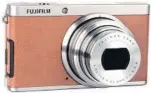  ??  ?? Fujifilm XF1