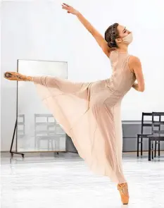  ?? | HELENA FAGAN ?? CAPE Town City Ballet dancer Mia Labuschagn­e.