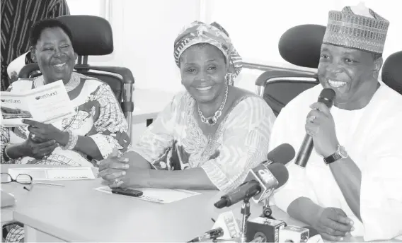  ?? PHOTO
NAN ?? From left: Members, Board of Trustees, Tertiary Education Trust Fund (TETFUND), Chief Anna Kolawole (South-West); Prof. Patricia Donli (North-West) and Chairman, Dr Musa Babayo, at the hand-over ceremony of the former acting Executive Secretary of...