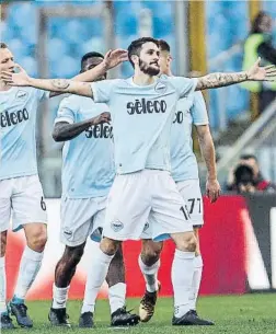  ?? FOTO: AP ?? Luis Alberto celebra su gol al Chievo Lleva 7 dianas y 7 asistencia­s