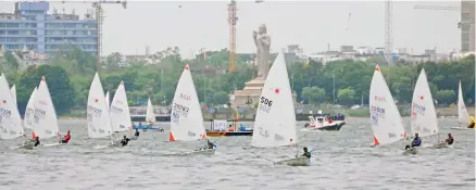  ?? DEEPAK DESHPANDE ?? Action from the opening day of the 35th Hyderabad Sailing Week at the Hussain Sagar Lake in Hyderabad on Sunday. —