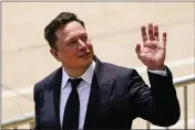  ?? MATT ROURKE — THE ASSOCIATED PRESS FILE ?? Elon Musk departs from the justice center in Wilmington, Del.