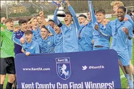  ?? Picture below: Alan Langley FM 31088259 ?? Right, Above, Kennington Juniors under-16s jubilant after their cup win. Below, Ashford under-14s up against Hythe Town