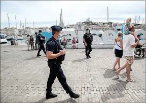  ??  ?? L’arrivée massive de touristes a forcément accru le nombre d’incidents.