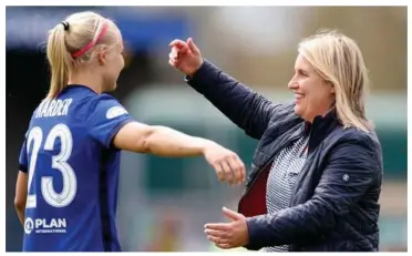  ?? ?? Chelsea-traener Emma Hayes er saerdeles glad for den danske stjerne.