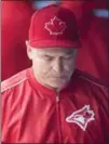  ?? CHRIS YOUNG, THE CANADIAN PRESS ?? Toronto Blue Jays manager John Gibbons leaves the dugout after his team’s 19-1 loss to Houston.