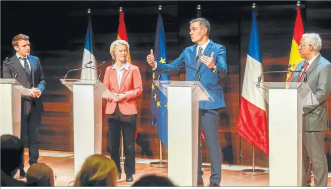  ?? EFE ?? Emmanuel Macron, Ursula Von der Leyen, Pedro Sánchez y António Costa han presentado esta semana el proyecto H2Med en Alicante.