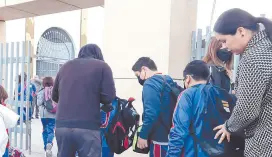  ?? ?? l A partir del lunes estudiante­s de nivel básico entrarán una hora más tarde.