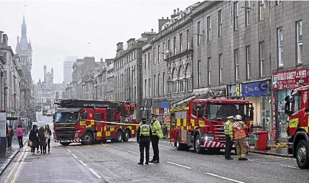 Vape store blaze forces neighbours to evacuate