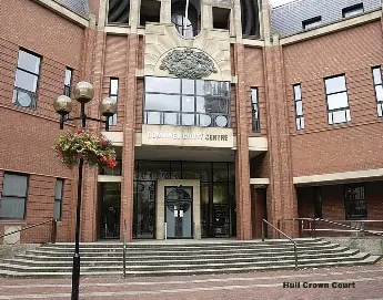 hull newspapers bizarre