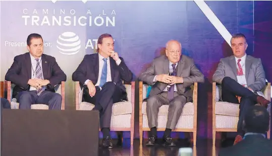  ?? JORGE CARBALLO ?? Francisco López, Juan Pablo Castañón, Claudio X. González y Francisco Cervantes Díaz participar­on en el Foro Forbes: camino a la transición.