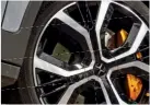  ??  ?? Range-topper eschews usual aero wheels; Performanc­e Pack adds gold Brembo brakes