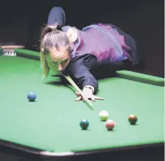  ??  ?? England’s Reanne Evans plays against Wales’ Lee Walker during their World Snooker Championsh­ip second round qualifying match at the at the Ponds Forge Internatio­nal Sports Centre in Sheffield, northern England in this April 9 file photo. — AFP photo