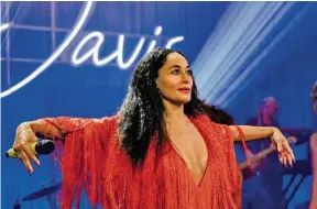  ?? BILD: SN/ ?? Nur die alten Hits singt Grace Davis, gespielt von Tracee Ellis Ross, der Tochter von Pop-Legende Diana Ross.