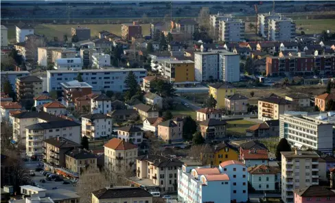  ?? TI-PRESS ?? ‘Ci vuole più trasparenz­a!’. ‘C’è già!’