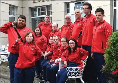  ?? Photo by Michelle Cooper Galvin ?? Kerry Stars Athletes Gary O’Sullivan, Martina Healy (left) with Mary Claíre McCarthy, Antoinette O’Leary, John Paul Doyle, Martina McCarthy, Emma Doolan (back from left) Ger O’Mahony, Timmy Dan O’Sullivan, Paul Kilbride, Vincent Lacke, Brendan...