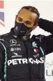  ??  ?? Incertidum­bre. Lewis Hamilton es el único piloto que no ha renovado para este año.
/ GETTY IMAGES