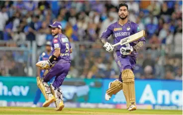  ?? ?? Venkatesh Iyer (R) and Manish Pandey stitched an 83-run stand to rescue Kolkata Knight Riders