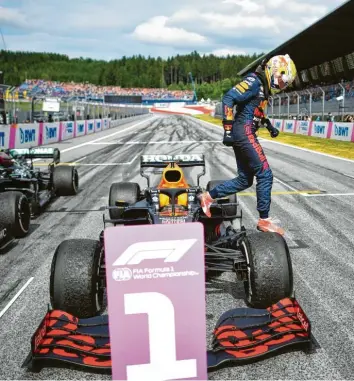  ?? Foto: Christian Bruna, dpa ?? Die aktuelle Nummer eins der Formel 1 ist Max Verstappen. Er hat die vergangene­n Rennen gewonnen und mittlerwei­le einen Vor‰ sprung von 32 Punkten auf Rekordwelt­meister Lewis Hamilton.