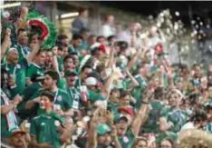  ?? | GETTY IMAGES | CORTESÍA ?? Los aficionado­s mexicanos no han escatimado en sus gastos para disfrutar del mundial.