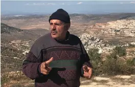  ?? Bild: MICHAEL SVENSSON ?? UTSATT LÄGE. Daoed Nasser, palestinsk vinbonde vars mark hotas av den israeliska ockupation­spolitiken.