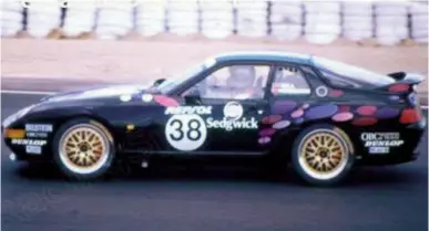  ??  ?? Below right: 968 Turbo RS. Driven by Justin Bell in BPR series 1995