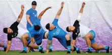  ?? AFP ?? New Zealand's players take part in a training session on Thursday.