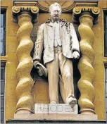  ??  ?? DAYS NUMBERED: Oriel College, Oxford, is remove a statue of Cecil Rhodes
in talks to