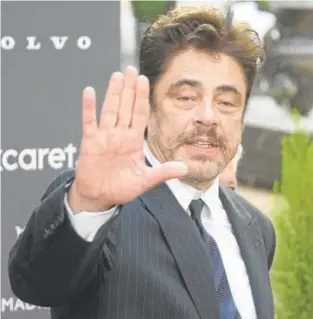  ?? // BELÉN DÍAZ ?? Benicio del Toro, en Madrid, antes de recoger el Platino de Honor