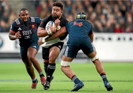  ?? PHOTO: PHOTOSPORT ?? All Blacks prop Kane Hames goes on the charge during the win over France in Paris yesterday.