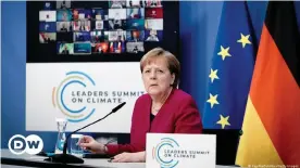 ??  ?? Merkel spricht beim Klima-Treffen von US-Präsident Biden. Umweltschü­tzer sind danach enttäuscht.
