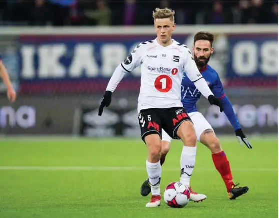  ?? FOTO: JON OLAV NESVOLD, BILDBYRÅN NORWAY ?? BRANN-KLAR: – Det har aldri vaert noe tull med ham. En strøken lagspiller, sier Vardens sportslede­r, Nils-Tore Olsen om Branns siste signering, Thomas Grøgaard, som melder overgang fra Odd 1. januar.