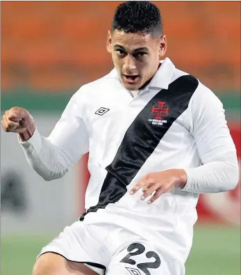  ?? Picture: GALLO IMAGES ?? OPPORTUNIT­Y KNOCKS: Star midfielder Cole Alexander, making the most of his loan spell at Vasco da Gama