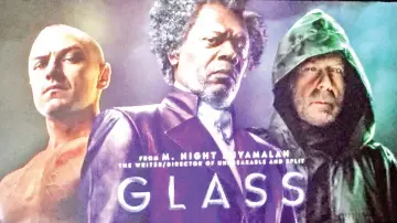  ??  ?? M. Night Syamalan and the cast of ‘Glass’ will be holding a panel on the movie at the convention.