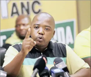  ??  ?? UNOBHALA we-ANCYL eKZN, uMnuz Thanduxolo Sabelo, obonakala uqina umkhankaso wakhe wokuba ngumengame­li walolu phiko ngemuva kokuphakan­yiswa yizifunda zesifundaz­we