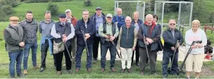  ??  ?? Accrington Catenians ready to commence the shooting