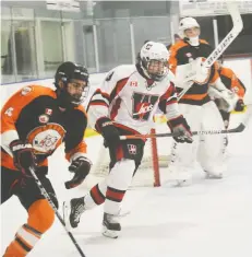  ?? [VERONICA REINER / THE OBSERVER] ?? Wellesley's Austin Cousineau follows the play during game action against the Burford Bulldogs on Saturday.