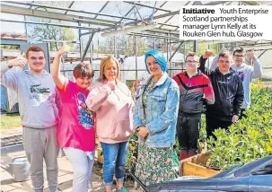  ?? ?? Initiative Youth Enterprise Scotland partnershi­ps manager Lynn Kelly at its Rouken Glen hub, Glasgow