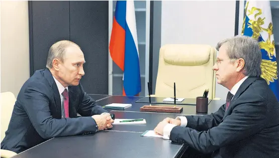  ??  ?? Aeroflot-Chef Witaly Sawelyew (re.) und Wladimir Putin bei einem Treffen im Jänner. Nun steht offenbar auch die Airline zum Verkauf.