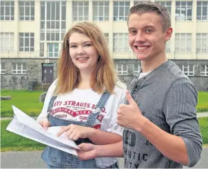  ??  ?? Ysgol Syr Thomas Jones, Amlwch. Llinos Evans and Dewi Hywel both won scholarshi­ps to Aberystwyt­h university