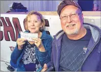  ?? JOE GIBBONS/THE TELEGRAM ?? Marg and Don Gorman of Chamberlai­ns with their $2,605,451 cheque.