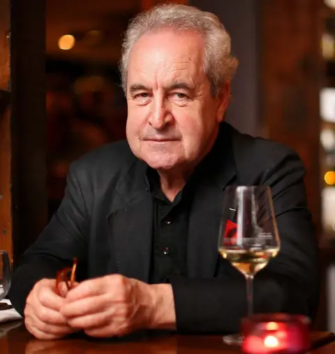  ??  ?? CHAMPAGNE ON ICE: Booker Prize winner John Banville was a tad disappoint­ed not to win. Photo: Gerry Mooney