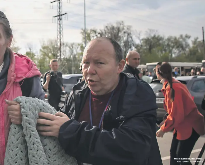  ?? FOTO – GABRIEL KUCHTA, DENÍK N ?? Mnohí svetlo nevideli týždne.