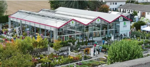  ?? Foto: Hosp ?? Der Gartenmark­t sowie die Baumschule von Garten Reiter in der Bauerngass­e am Ortsrand von Wertingen erstrecken sich auf eine Fläche von rund 13 Hektar.